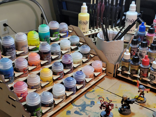 PAINTS AND TOOLS