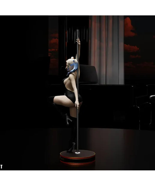 Harley Quin Stripper Statue