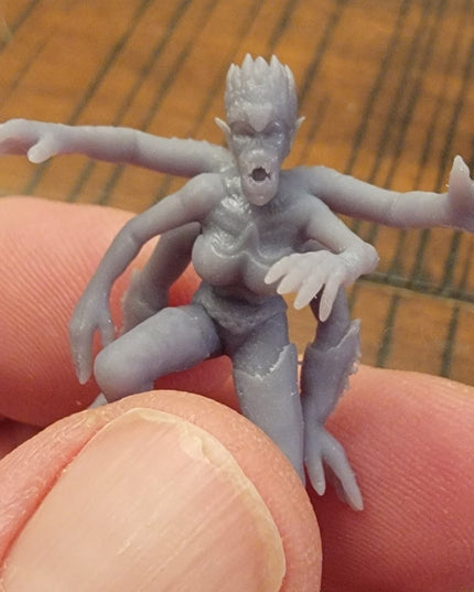 Morga the Jungle Queen - 1 Figure
