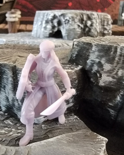 Victorian Female Fighter - 1 Figure