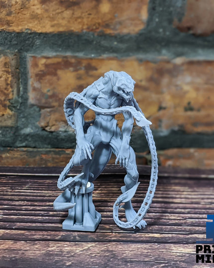 'Trapjaw' Chuzhak Minog - an Alien Creature - Doomsday Collection