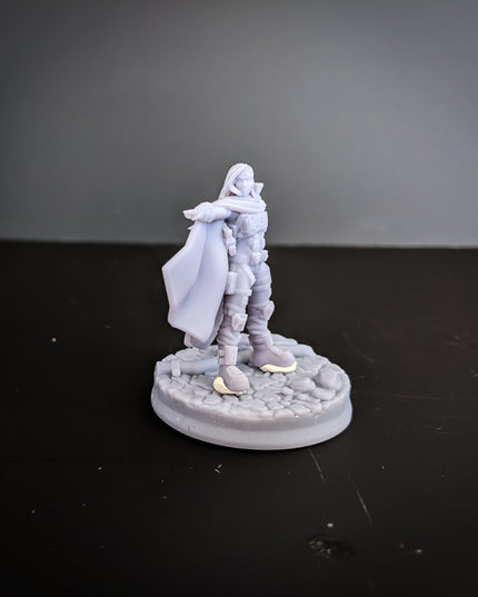 Captain Carina Navarro - Space Pirates Collection
