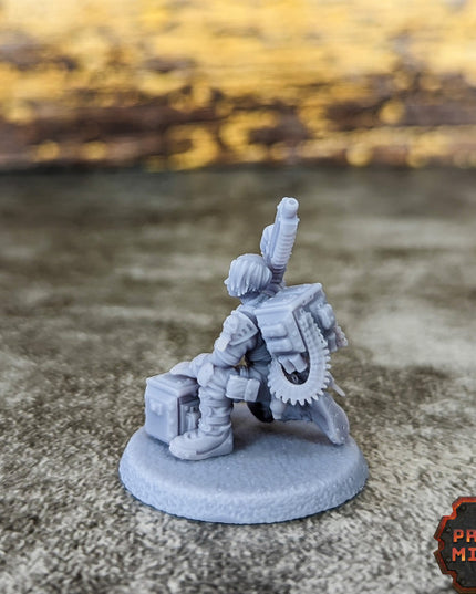 Mercia - Ammo Bearer