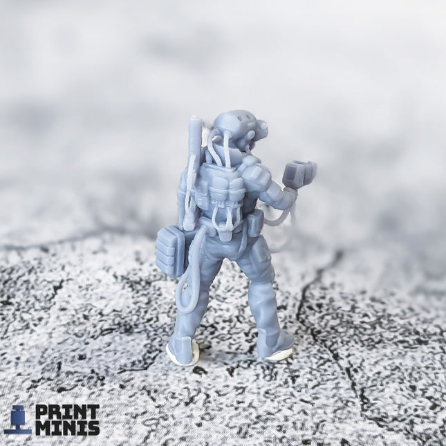 Mirek - Combat Doctor - Automata Collection