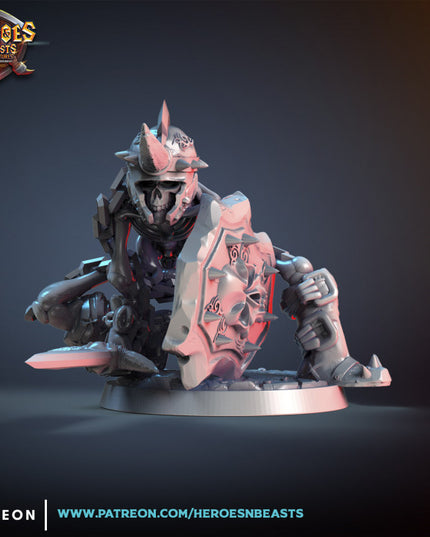 Skeleton warrior - crouched