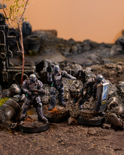Dieselpunk Collection - fight The Authority as diesel heroes!