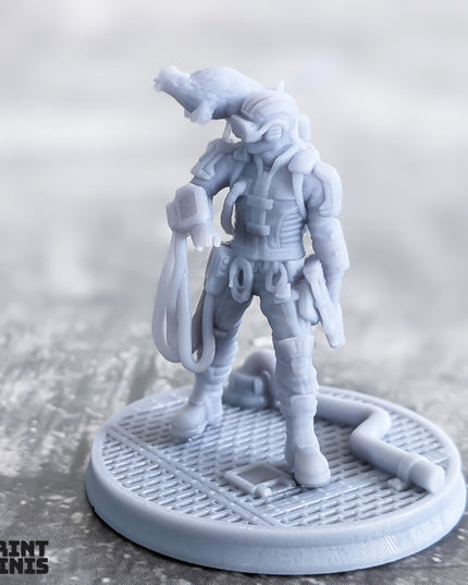 Zenon - Hacker (with & without Cassawk pet) - Automata Collection