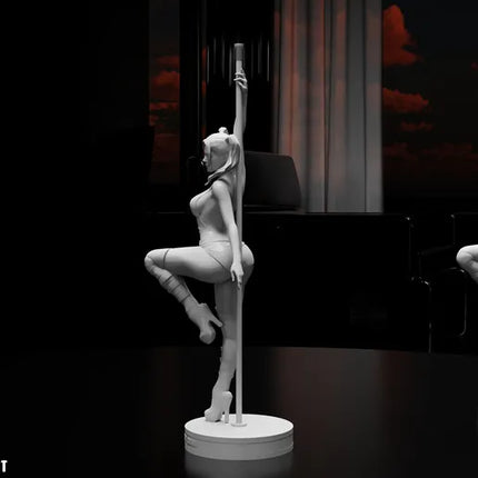 Harley Quin Stripper Statue