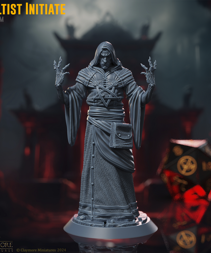 The Gate to the Unknown / Cultist Initiate